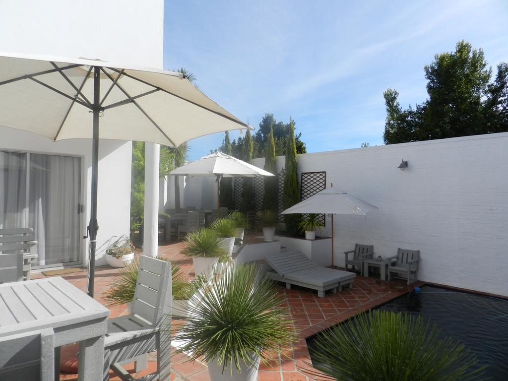 Coronata 20 B&B Stellenbosch Exterior foto